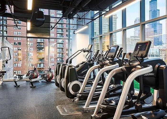 Hotel Sentral Michigan Avenue 3*