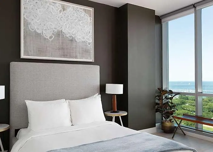 Sentral Michigan Avenue 3*