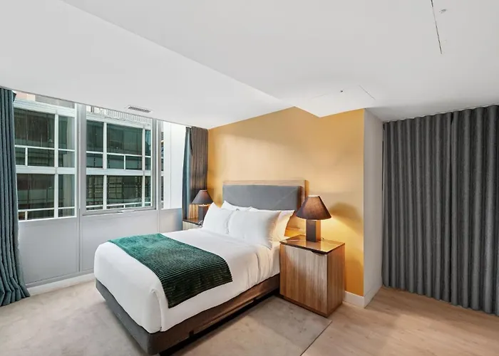 Hotel Sentral Michigan Avenue