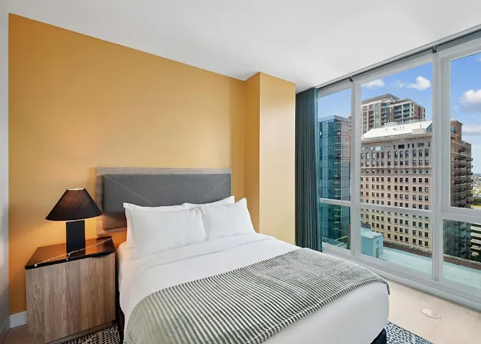 Sentral Michigan Avenue Hotel 3*