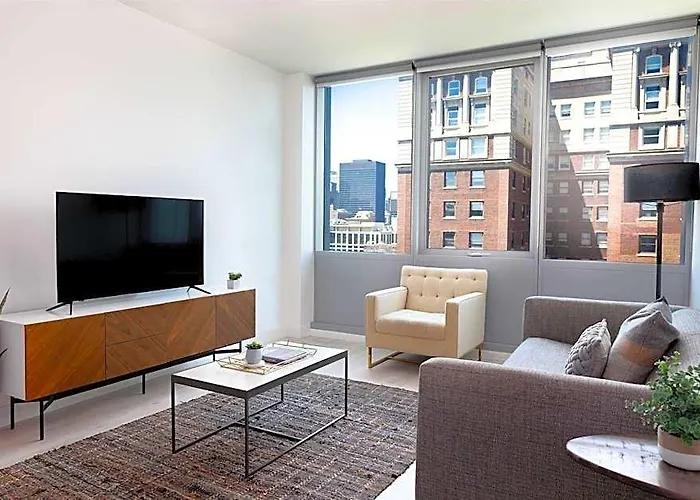 Sentral Michigan Avenue Hotel 3*