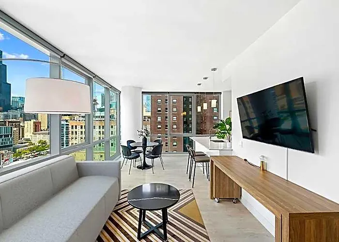 Sentral Michigan Avenue Hotel